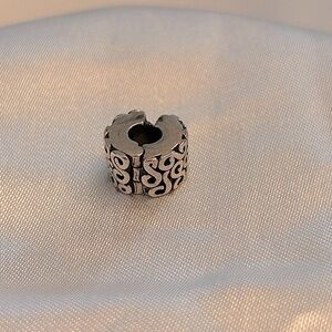 RETIRED PANDORA Moments Swirl S Clip Bead Charm
